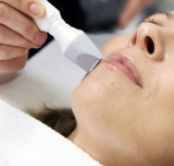 Drenagem linftica facial com aparelhos