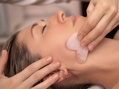 Masaje facial Gua Sha: aplicacin y beneficios